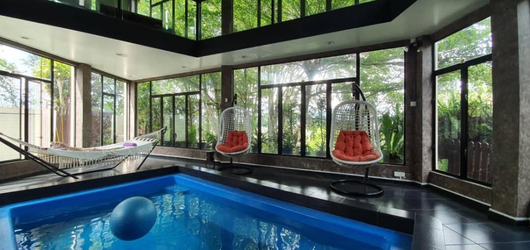 Zoo Villa With Private Pool @ Ampang Kl Екстер'єр фото