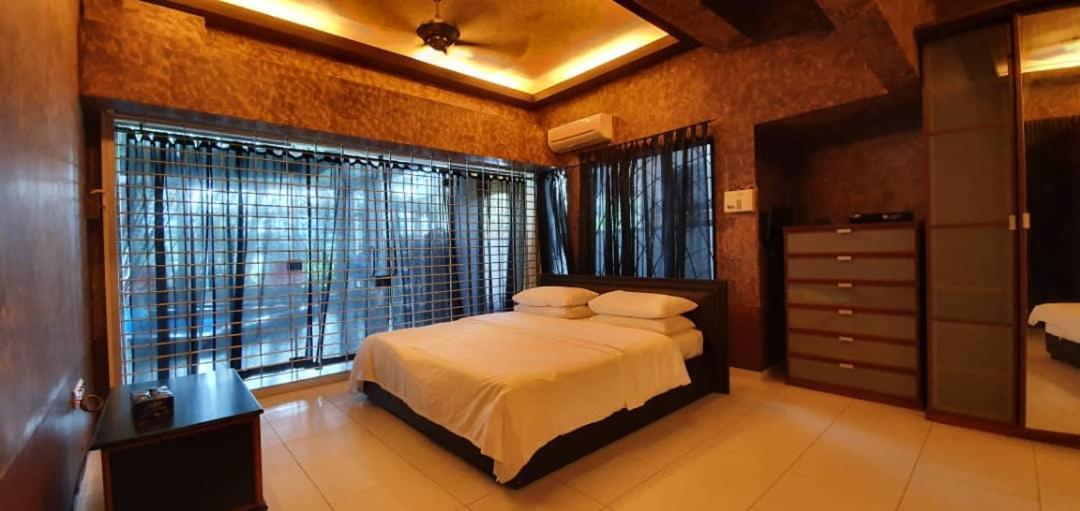 Zoo Villa With Private Pool @ Ampang Kl Екстер'єр фото